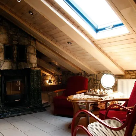 Guest house Nad Zalewem -pensjonat, Dzibice