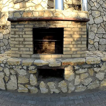 Nad Zalewem -pensjonat, Dzibice
