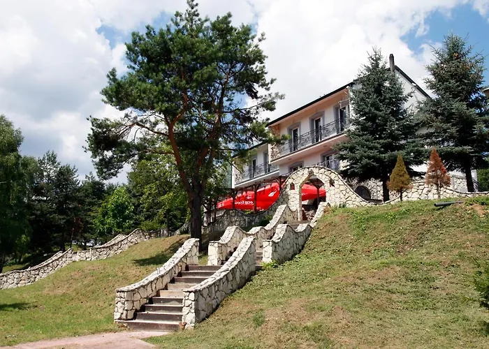 Nad Zalewem -pensjonat, Dzibice