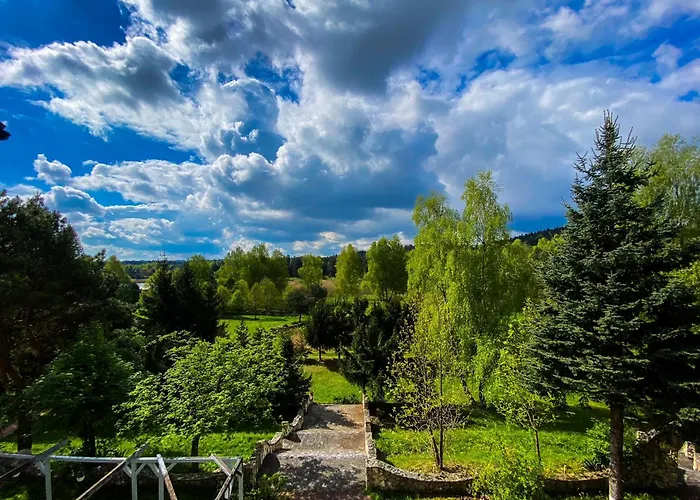 Nad Zalewem -pensjonat,