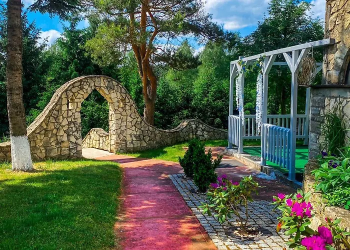 Nad Zalewem -pensjonat, בית הארחה