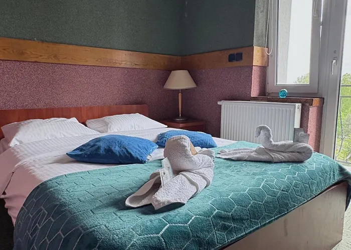 Nad Zalewem -pensjonat, 게스트하우스 Dzibice